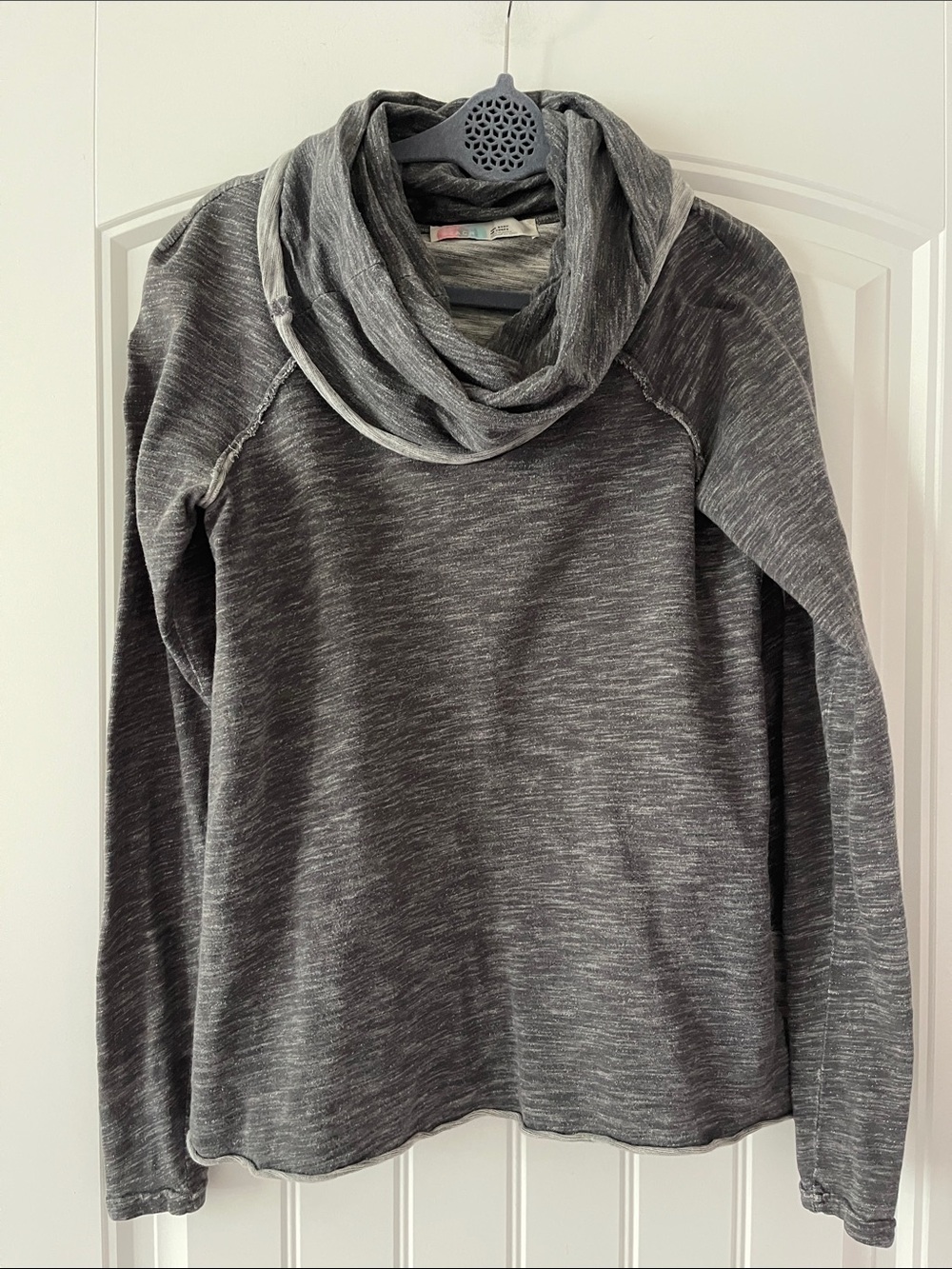 FP Beach Heathered Gray Cowl Neck Top Medium